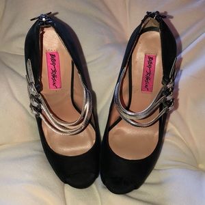 Cleaning up the closet